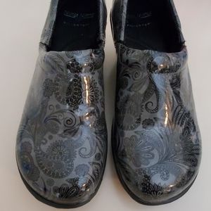 Nurse Mates Pillowtop Clogs